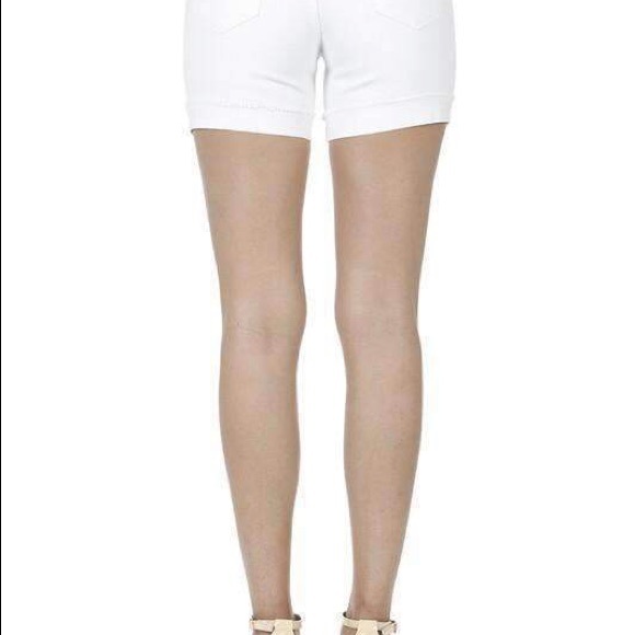 KanCan White Shorts - Picture 2 of 5